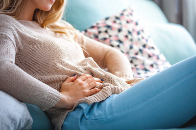 Mengapa Bisa Alami Sembelit Saat Menstruasi?